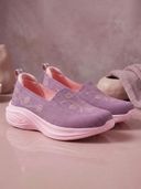 Pink color option, Currently selected