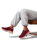 Maroon color option, Currently selected