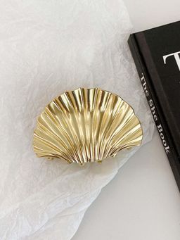 Stol'N - Golden Shells Resin Claw Clip