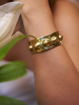 SOUL WORKS - Bobble Cuff