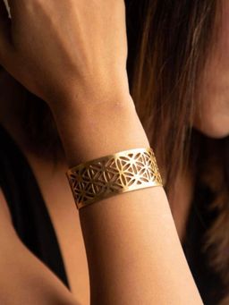 SOUL WORKS - Flower Of Life Adjustable Cuff
