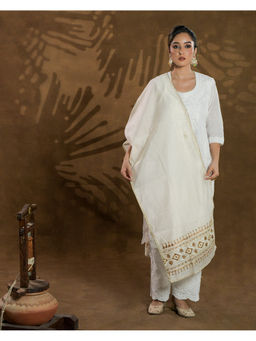 Phulkari Forever - Pure Chanderi Hand Embroidered Phulkari Dupatta