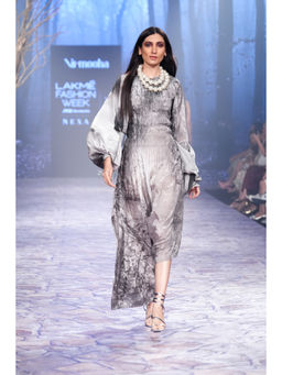 Nirmooha - Smocking Asymmetrical Printed Dress Grey (Set of 2)