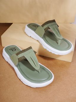 Carlton London - Textured Pista Green Flipflops