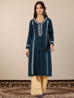 Libas - Teal Wool Three Fourth Sleeves Kurta