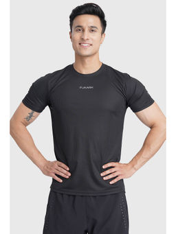 FUAARK - Men Black Checks Running Sports and Gym Slim Fit T-Shirt