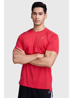 FUAARK - Men Red Laser Cut Running Sports and Gym Slim Fit T-Shirt