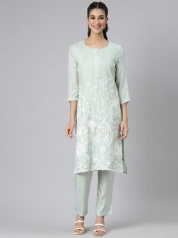 NEERU'S - Green Casual Solid Straight Kurta with Pant (Set of 2)