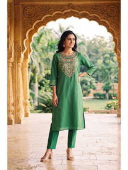 Aurelia - Green Embroidered Embellished-Sequined Work Kurta
