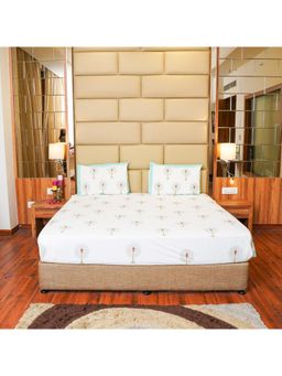 Videksha Home & Lifestyle - Palm Pacific Bedsheet (King)