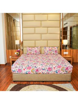 Videksha Home & Lifestyle - Pink Paradise Bedsheet (King)