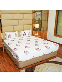 Videksha Home & Lifestyle - Red Wild Poppy Bedsheet (King)
