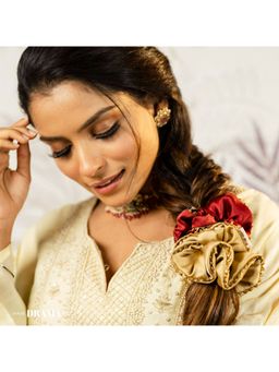 Hair Drama Co. - Set of 2 Silk Satin Scrunchies with Pearls - Pink & Green