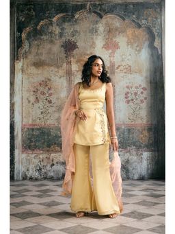 Saanjh by Lea - Farya Butter Yellow Hand-Embroidered Kurti With Pant And Dupatta