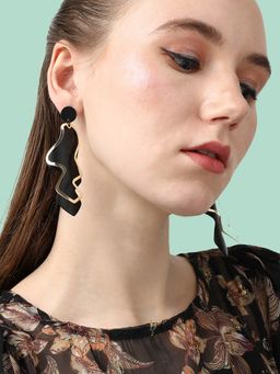 Sohi - Gold Plated Party Designer Drop Earring for Women(6843)