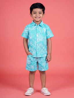 KiddoPanti - Boys Half Sleeve Graphic Printed Co-Ord Set