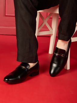 ATESBER - Mens Black Solid Casual Pattern Round Toe Loafers