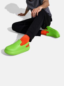 Neeman's - Unisex Green Solid Cushers Clogs