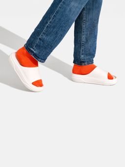 Neeman's - Unisex White Solid Cushers Sliders