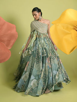 RISHI & VIBHUTI - Green Ethereal Charm Skirt with Bralette and Cape (Set of 3)