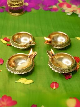Ekhasa - 100% Pure Brass Kuber Diya for Puja