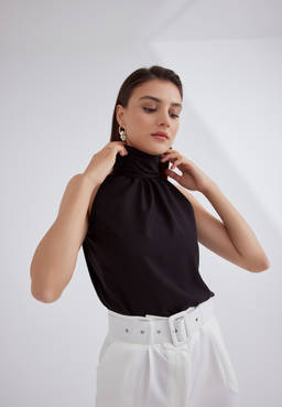 Sateen - Black Sleeveless Solid Pattern Tops