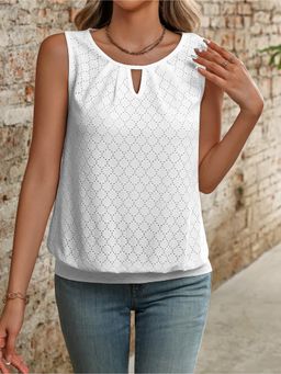 Outzidr - White Sleeveless Lace Party Top