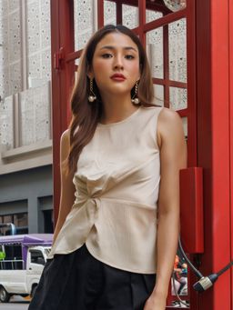 Zink London - Womens Beige Solid Fitted Top