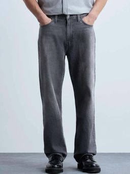 KOTTY - Men Solid Grey Classic Denim Jeans
