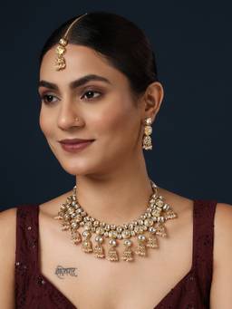 MINAKI - White Rajwadi Abhushan Kundan Jewellery Set