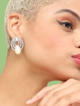 Sohi - Women Silver Plated Contemporary Studs Earrings