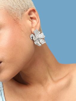 Sohi - Silver-Toned Silver Plated Floral Studs Earrings