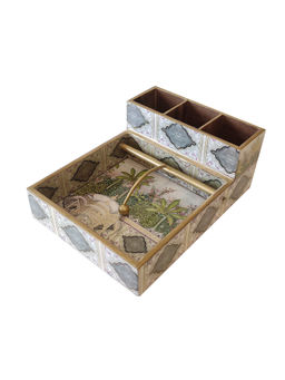 EXPRESSION GIFTING - White & Green Wooden Weight Napkin With Cutlery Holder