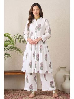 First Resort by Ramola Bachchan - White Floral Coordinate (set Of 2)