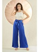 Blue color option, Currently selected