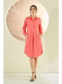 Pink color option, Currently selected