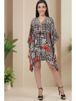 First Resort by Ramola Bachchan - Black Kaftan