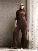 Brown color option