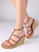 Tan color option, Currently selected