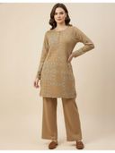 Mustard color option, Currently selected