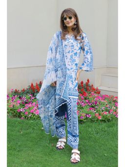 HOUSE OF KARI - Blue Printed Lawn Cotton Kurta And Palazzo With Dupatta