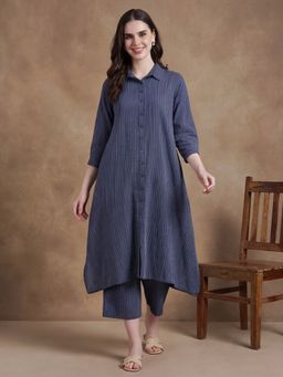 Black & Blah Blah - Women's Pure Cotton Stripes Navy Blue Kurta With Pant