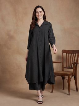 Black & Blah Blah - Women's Pure Cotton Stripes Black Kurta With Pant