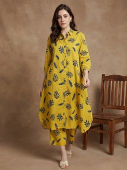 Black & Blah Blah - Women Pure Cotton Printed Mustard Kurta With Pant