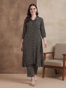 Black & Blah Blah - Women's Viscose Rayon Stripes Black Kurta With Pant