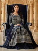 Navy Blue color option, Currently selected