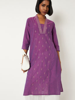 max - Women Purple Embroidered Kurta