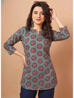 Surhi - Women Blue Floral Printed Short Kurti