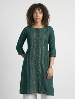 max - Women Green Embroidered Thread Work Kurta