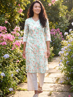 max - Women Green Floral Printed Kurta